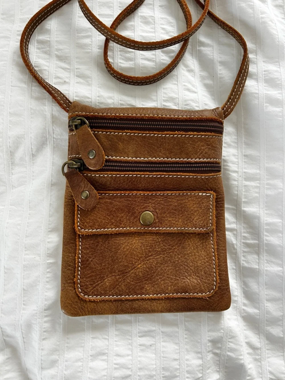 Roots | Bags | Roots Tribe Leather Mini Crossbody Bag Brown Zip Pockets ...
